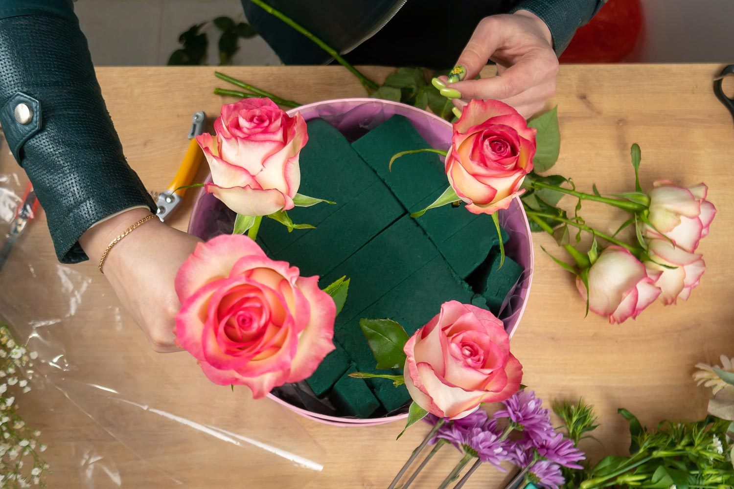 Floral Foam Alternatives for Sustainable Flower Arrangements